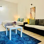Bd Apartment *